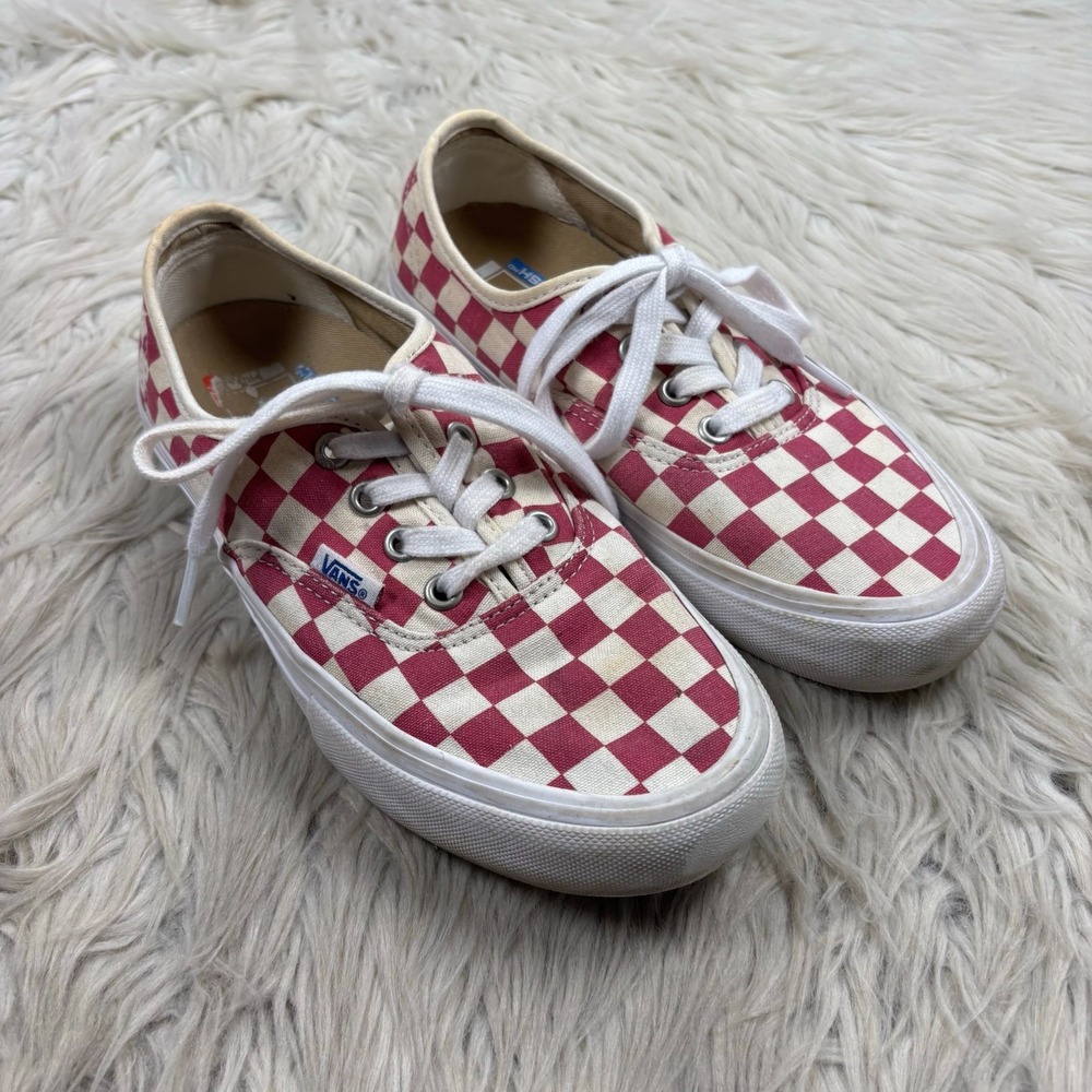 Vans Women's 6.5 Pink Checkered Canvas Lace Up Sneakers Skate Dopamine
